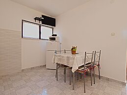 Apartments Zdravko 768