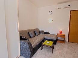 Apartments Zdravko 768