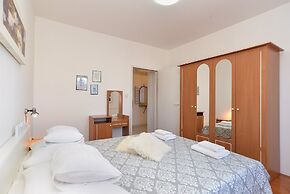 Apartments Maria 1021