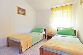 Apartments Tanja 100