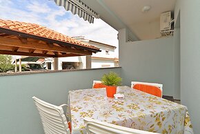 Apartments Tanja 100