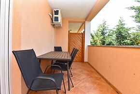 Apartments Arsen 928