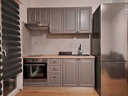 Apartments Arsen 928