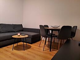 Apartments Arsen 928