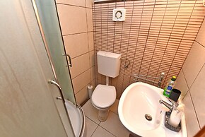 Apartments Arsen 928