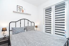 Apartments Arsen 928