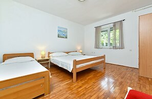 Apartments Dragica 929