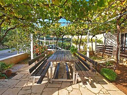 Apartments Dragica 929