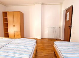 Apartments Dragica 929