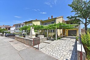 Apartments Dragica 929