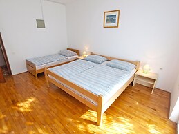 Apartments Dragica 929
