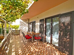 Apartments Dragica 929