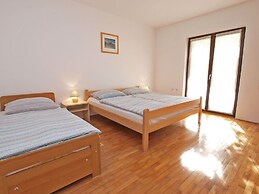 Apartments Dragica 929