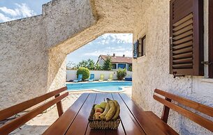 Apartments Biserka 1495