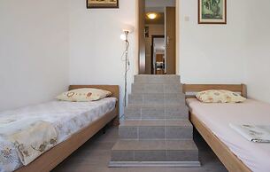 Apartments Biserka 1495