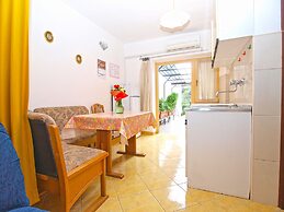 Apartments Branko 1348