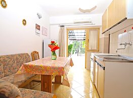 Apartments Branko 1348