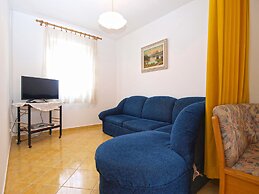 Apartments Branko 1348