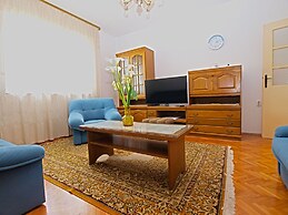 Apartments Branko 1348