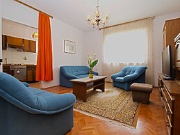 Apartments Branko 1348
