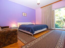 Apartments Branko 1348