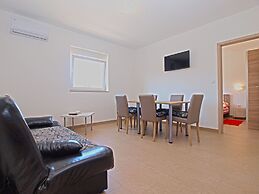 Apartments Dario 1480