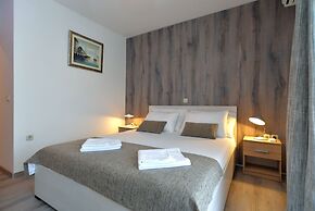 Apartments Elvis 1299