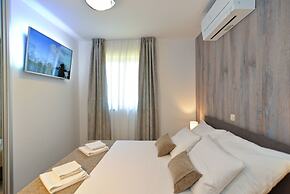 Apartments Elvis 1299