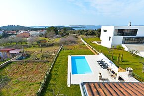 Apartments Margareta 742