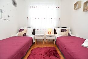 Apartments Margareta 742