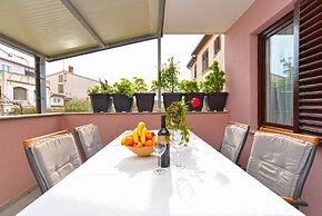 Apartments Margareta 742