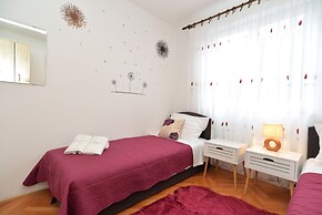 Apartments Margareta 742