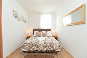 Apartments Margareta 742