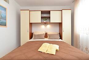 Apartments Margareta 742