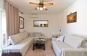 Apartments Jasmine 1008