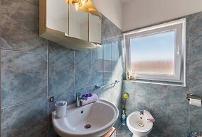 Apartments Jasmine 1008