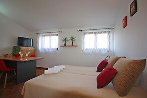 Apartments Irena 1310