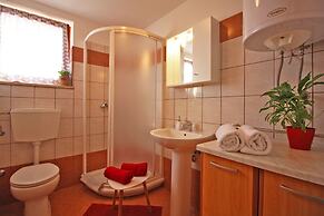 Apartments Irena 1310