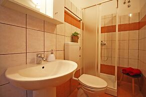 Apartments Irena 1310