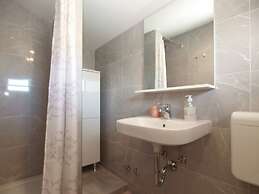 Apartments Dragica 1251