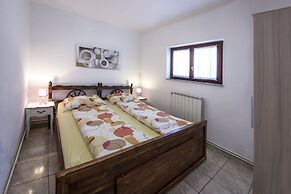 Apartments Bubamara 1398