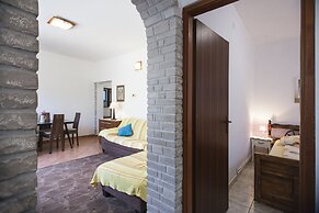 Apartments Bubamara 1398