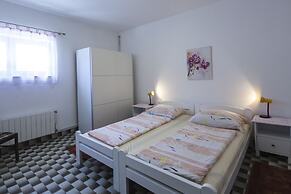 Apartments Bubamara 1398