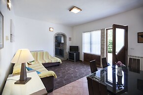 Apartments Bubamara 1398