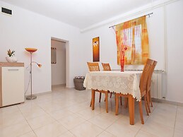 Apartments Luce 1204