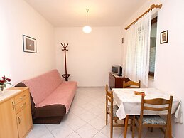 Apartments Marisa 981