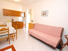 Apartments Marisa 981