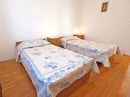 Apartments Marisa 981