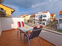 Apartments Lean 1048