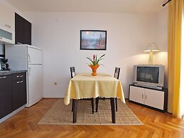 Apartments Lean 1048